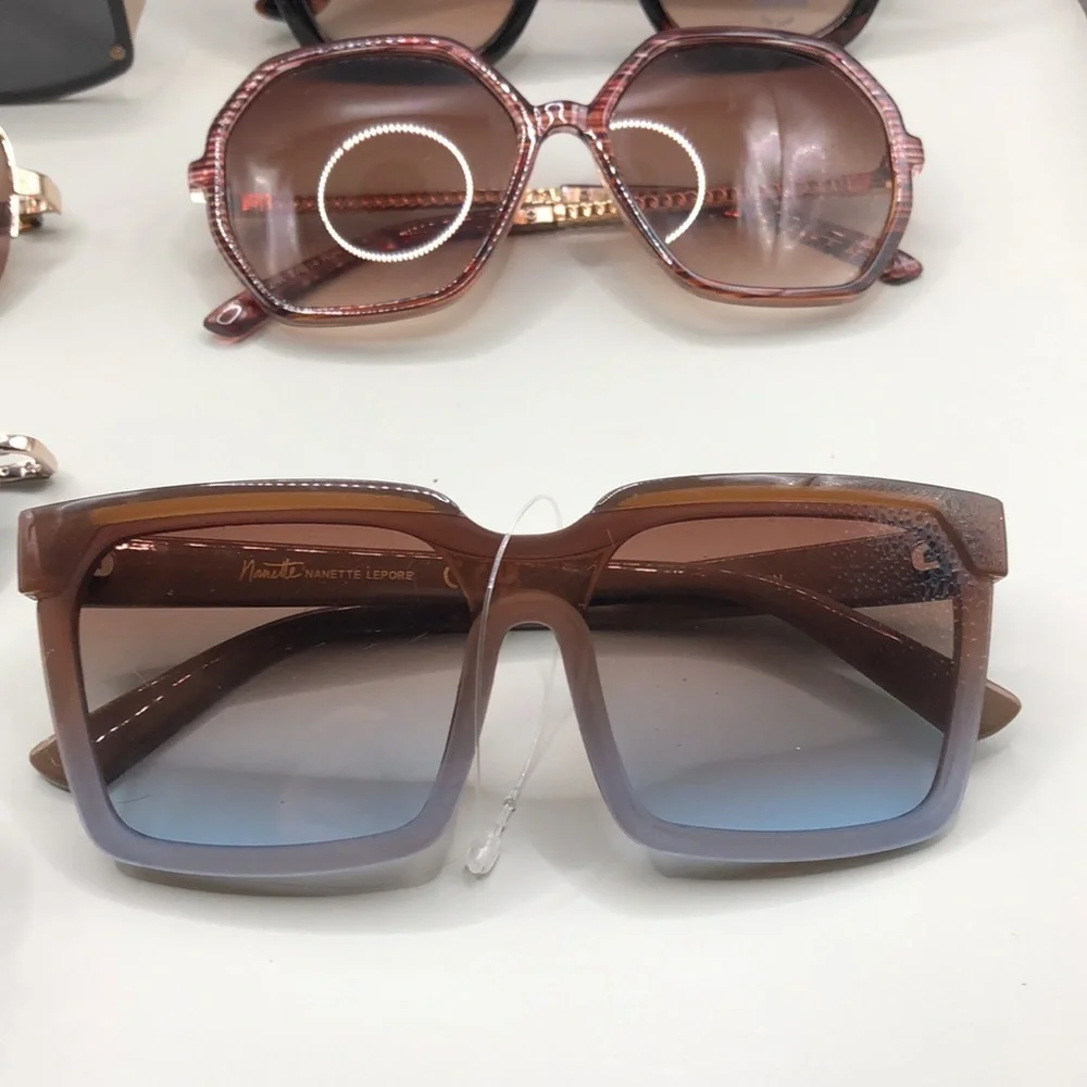 Bundle lot 7 branded sunglasses variety trendy.